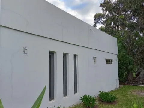 VENTA DE CASA 2 DORMITORIOS EN ESQUINA EN EL CHORRO — foto 5