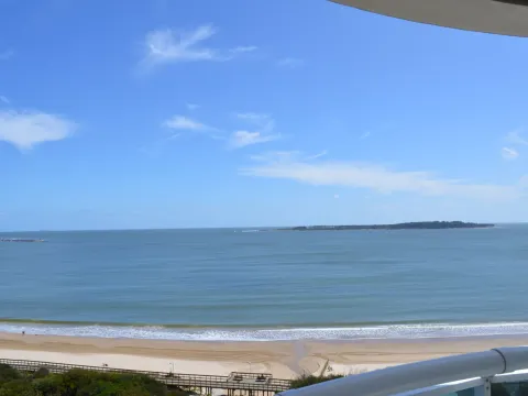 Alquiler apartamento 3 dormitorios -Playa Mansa — foto 2