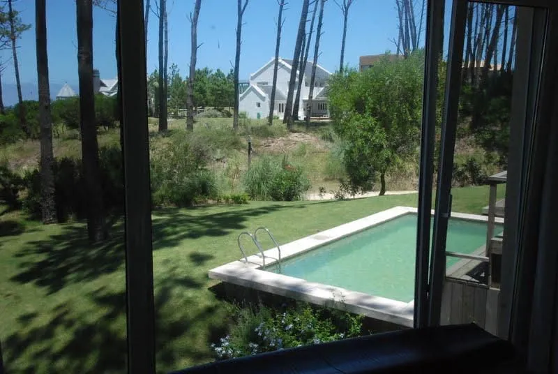 CASA ALQ TEMP 5 DORM C/VISTA PISCINA CLUB PRIVADO LAG BLANCA — foto 26