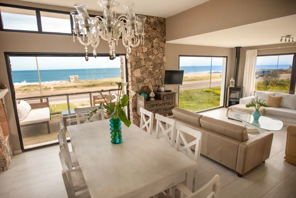 VENTA CASA 4 DORM C/PISCINA FRENTE A LA PLAYA EN EL CHORRO — foto 5