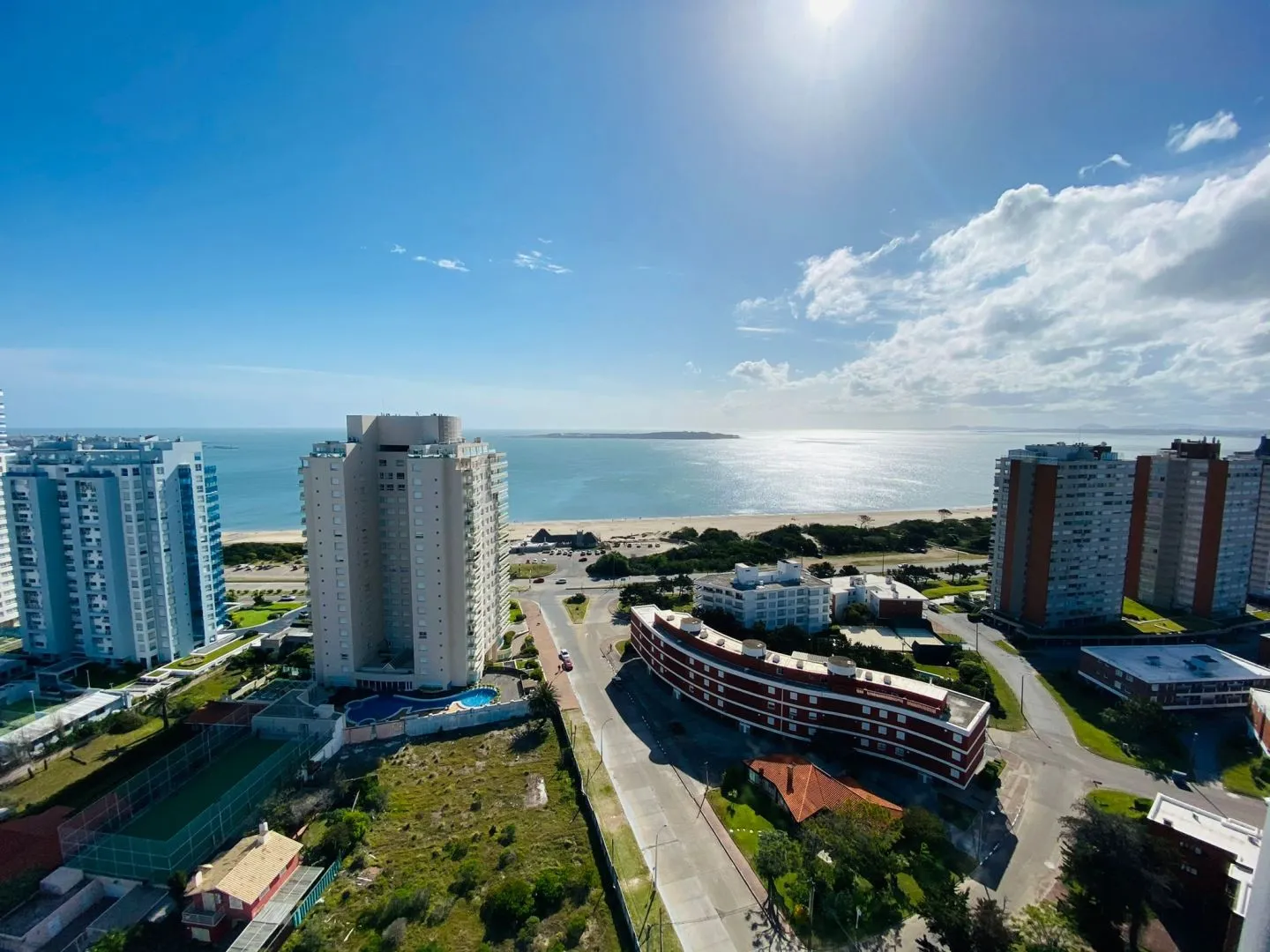 Apartamento dos dormitorios -Playa Mansa — foto 9