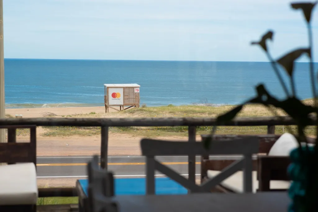 VENTA CASA 4 DORM C/PISCINA FRENTE A LA PLAYA EN EL CHORRO — foto 11