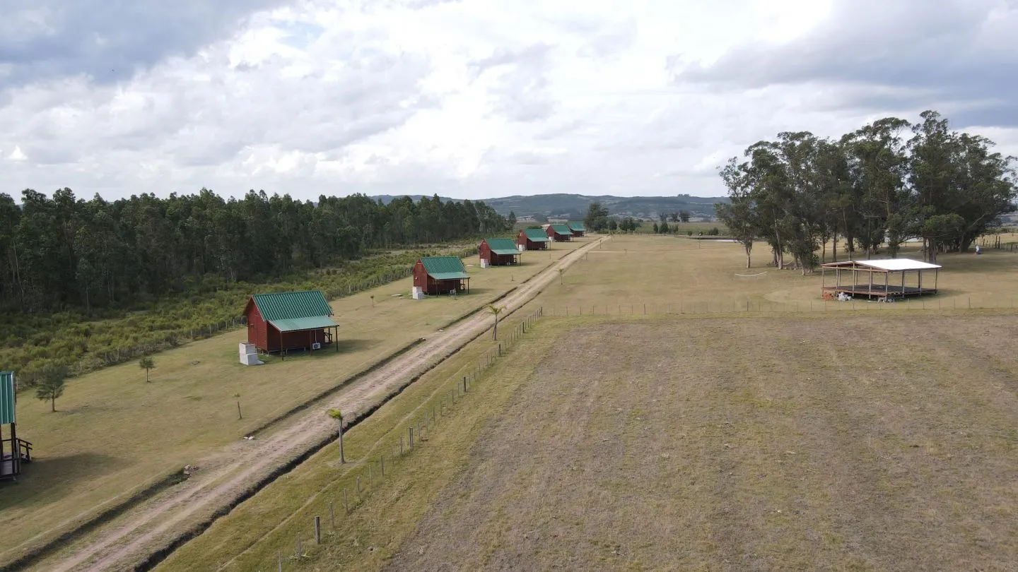Posada de Campo con 10 cabañas  completas en Maldonado — foto 6