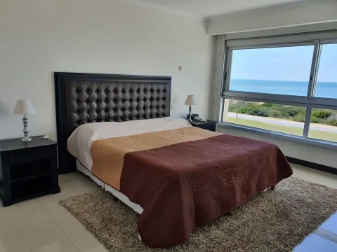 Alquiler de temporada 4 dormitorios en Playa Brava — foto 5