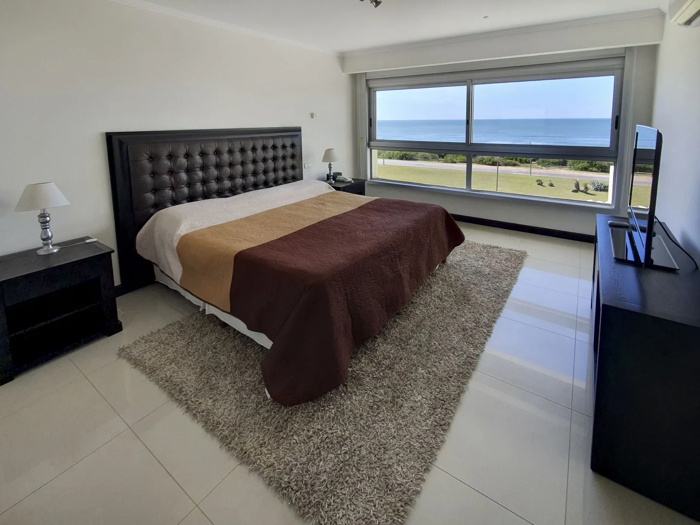 Alquiler de temporada 4 dormitorios en Playa Brava — foto 6