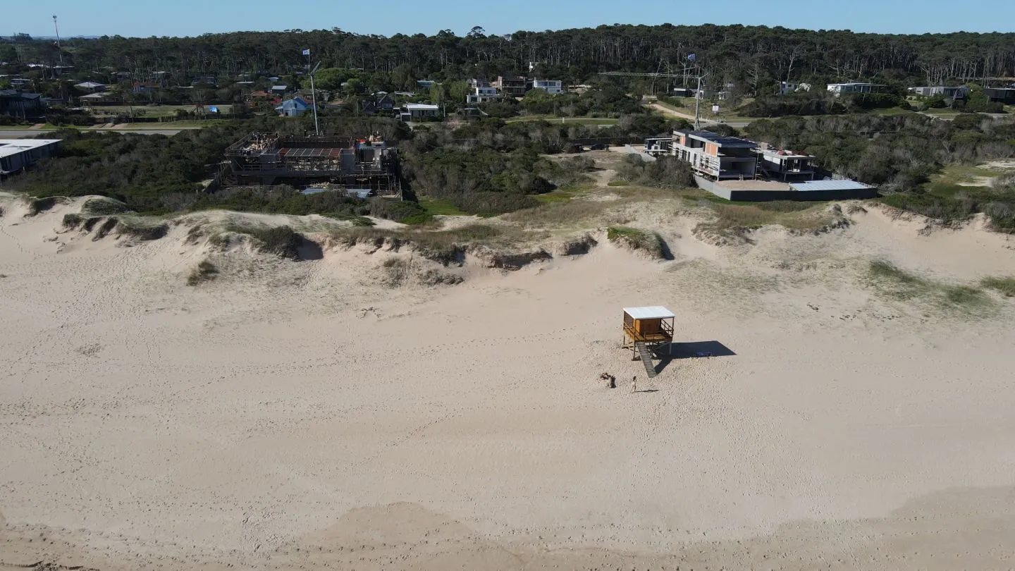 únicos 2000 mts2 sobre el mar en jose Ignacio — foto 8