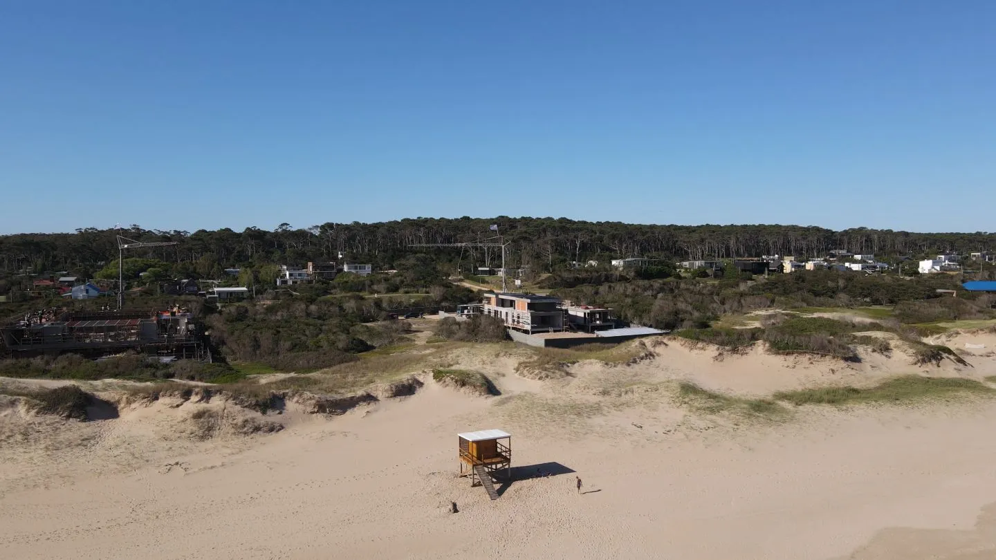 únicos 2000 mts2 sobre el mar en jose Ignacio — foto 18