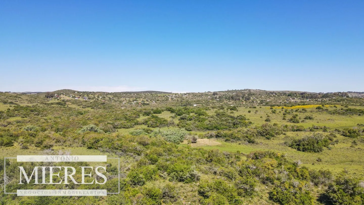 Campo En Villa Serrana ideal para desarrollo turístico 116ha — foto 10