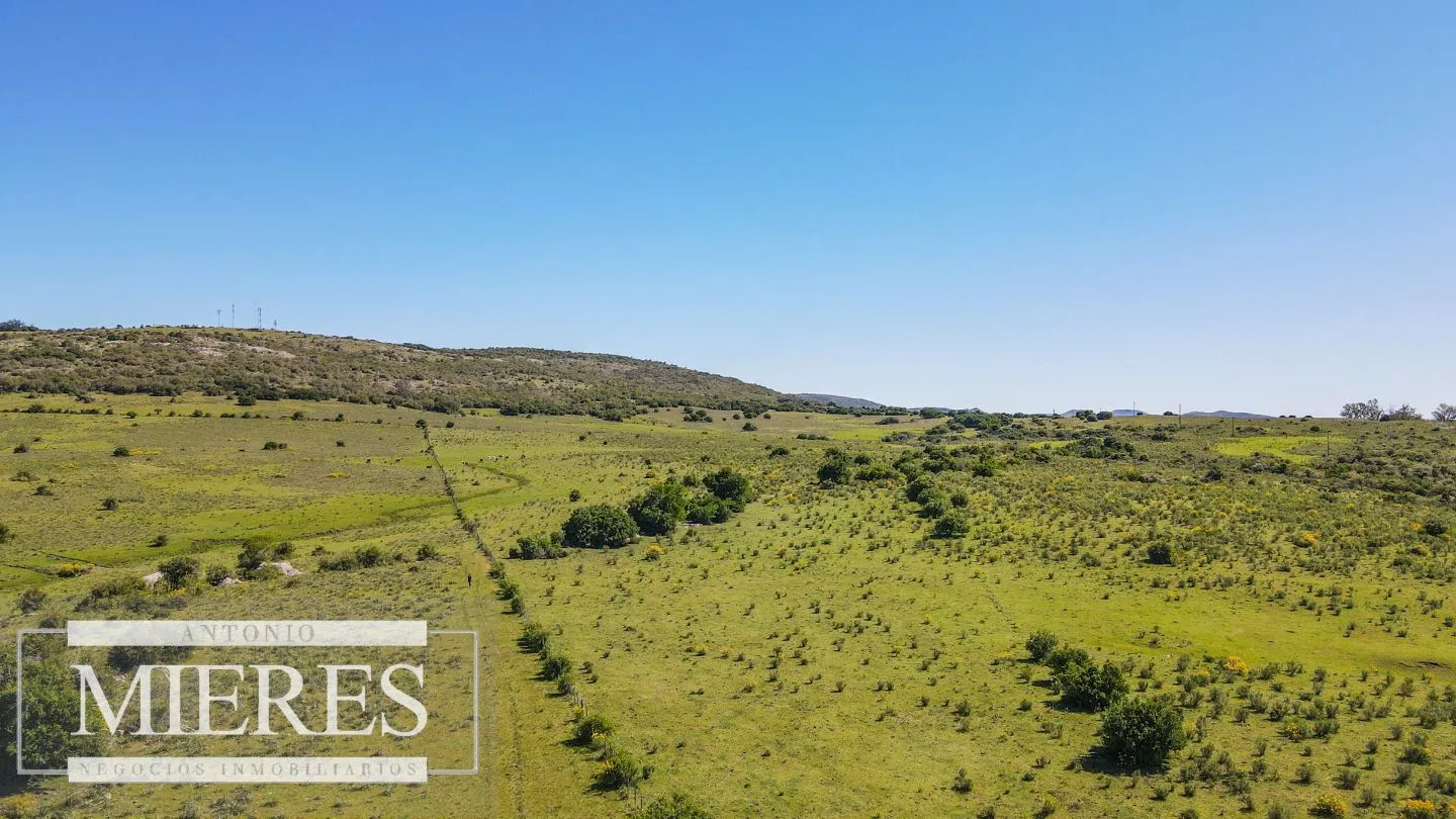 Campo En Villa Serrana ideal para desarrollo turístico 116ha — foto 13