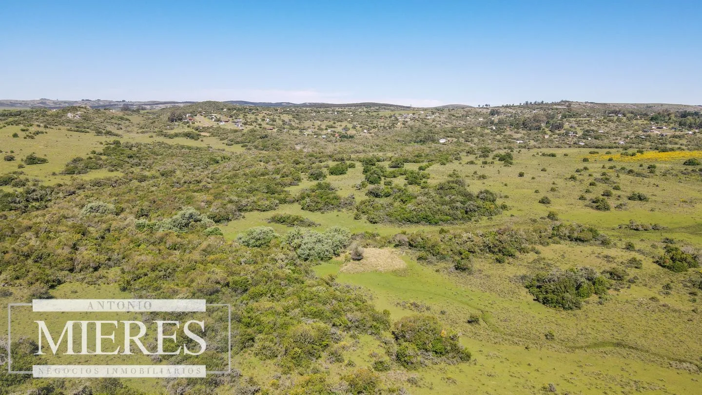 Campo En Villa Serrana ideal para desarrollo turístico 116ha — foto 20
