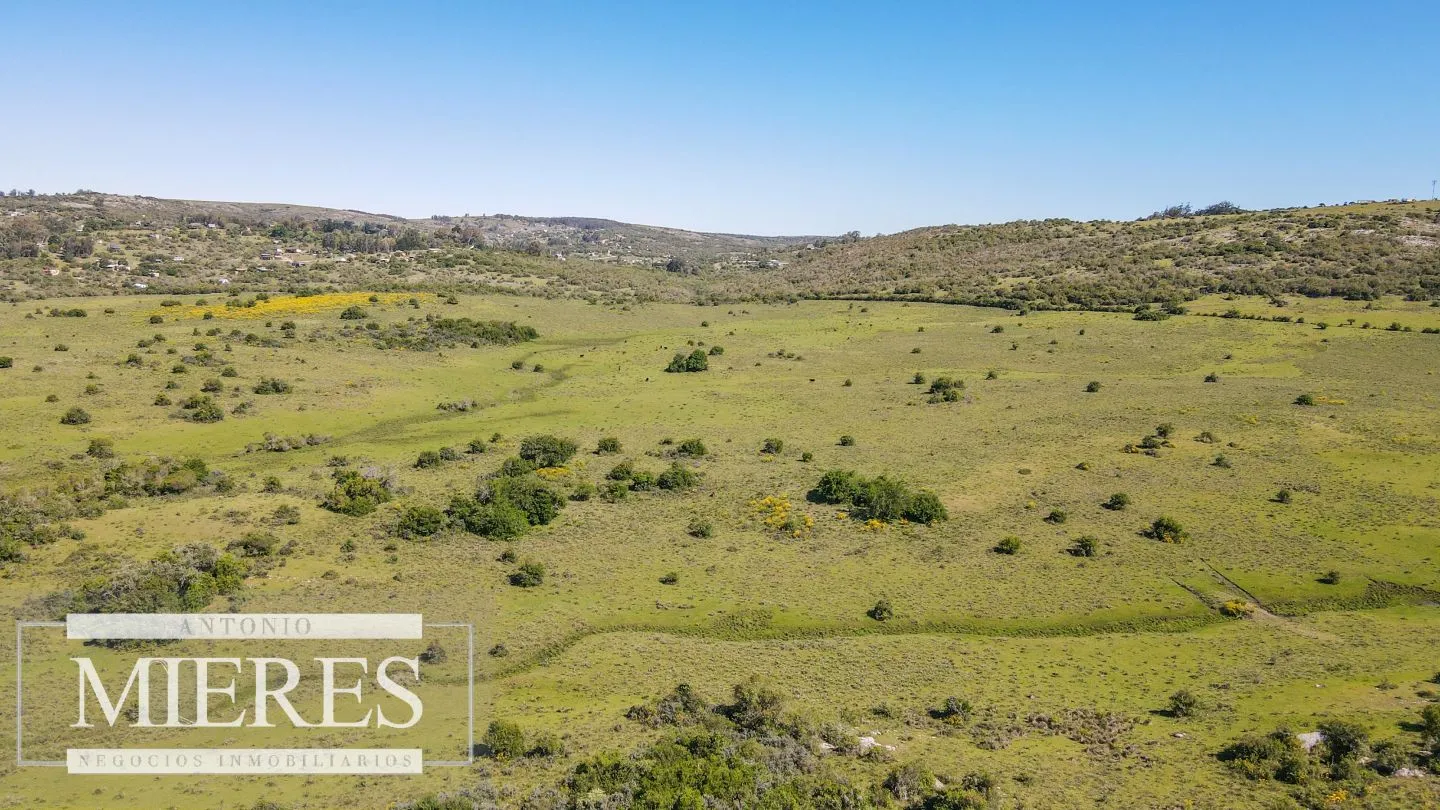 Campo En Villa Serrana ideal para desarrollo turístico 116ha — foto 21