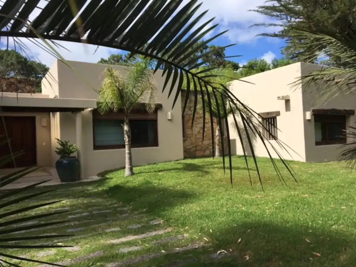 Venta casa 5 dormitorios-  Marly Punta del Este — foto 2