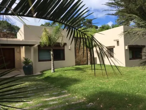 Venta casa 5 dormitorios-  Marly Punta del Este — foto 2