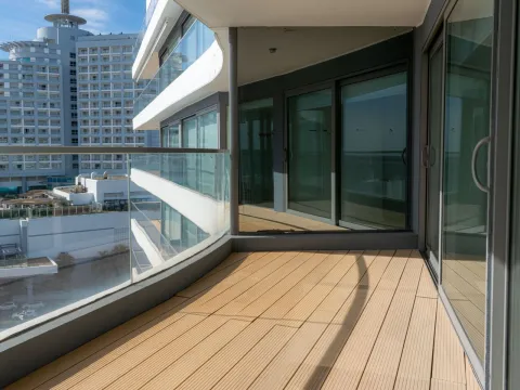 Venta apartamento 3 dormitorios - Playa Mansa — foto 3