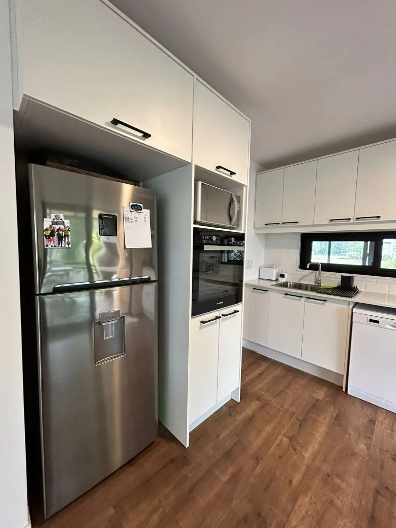 Alquiler casa 4 dormitorios en Laguna Escondida — foto 11