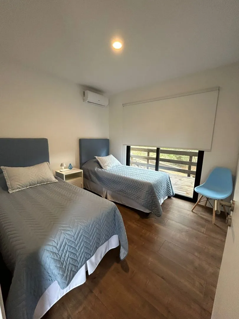 Alquiler casa 4 dormitorios en Laguna Escondida — foto 14
