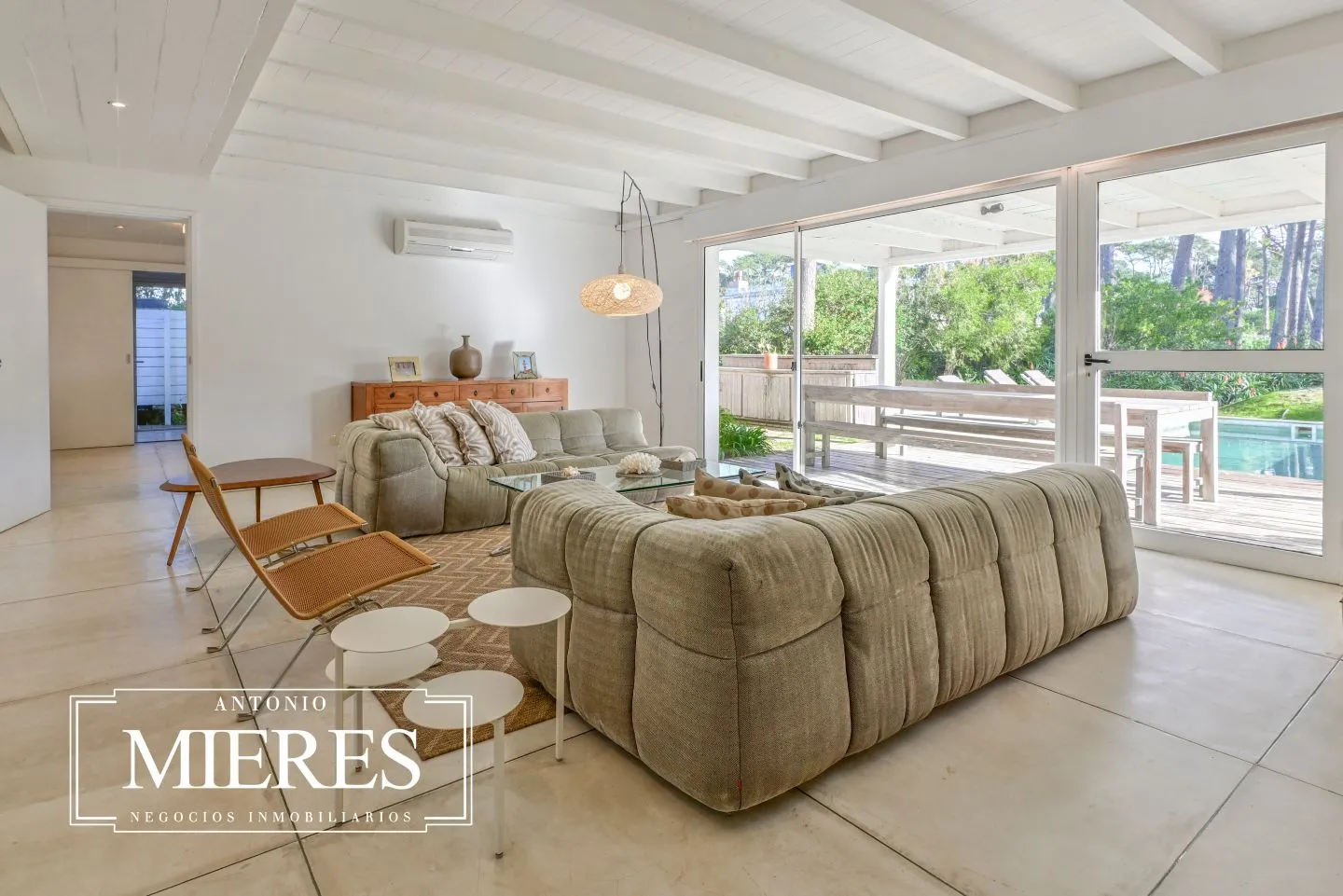 CASA EN VENTA 5 DORM Y PISCINA - CLUB PRIVADO LAGUNA BLANCA — foto 4