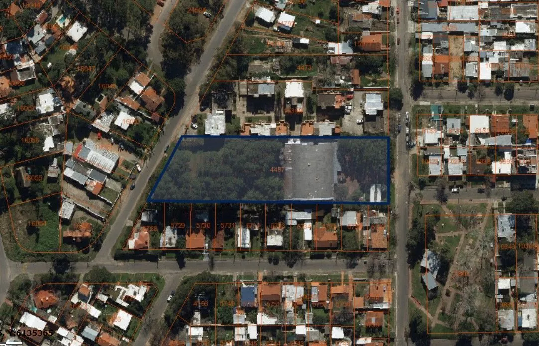 Venta Galpón para fines comerciales- Maldonado — foto 1