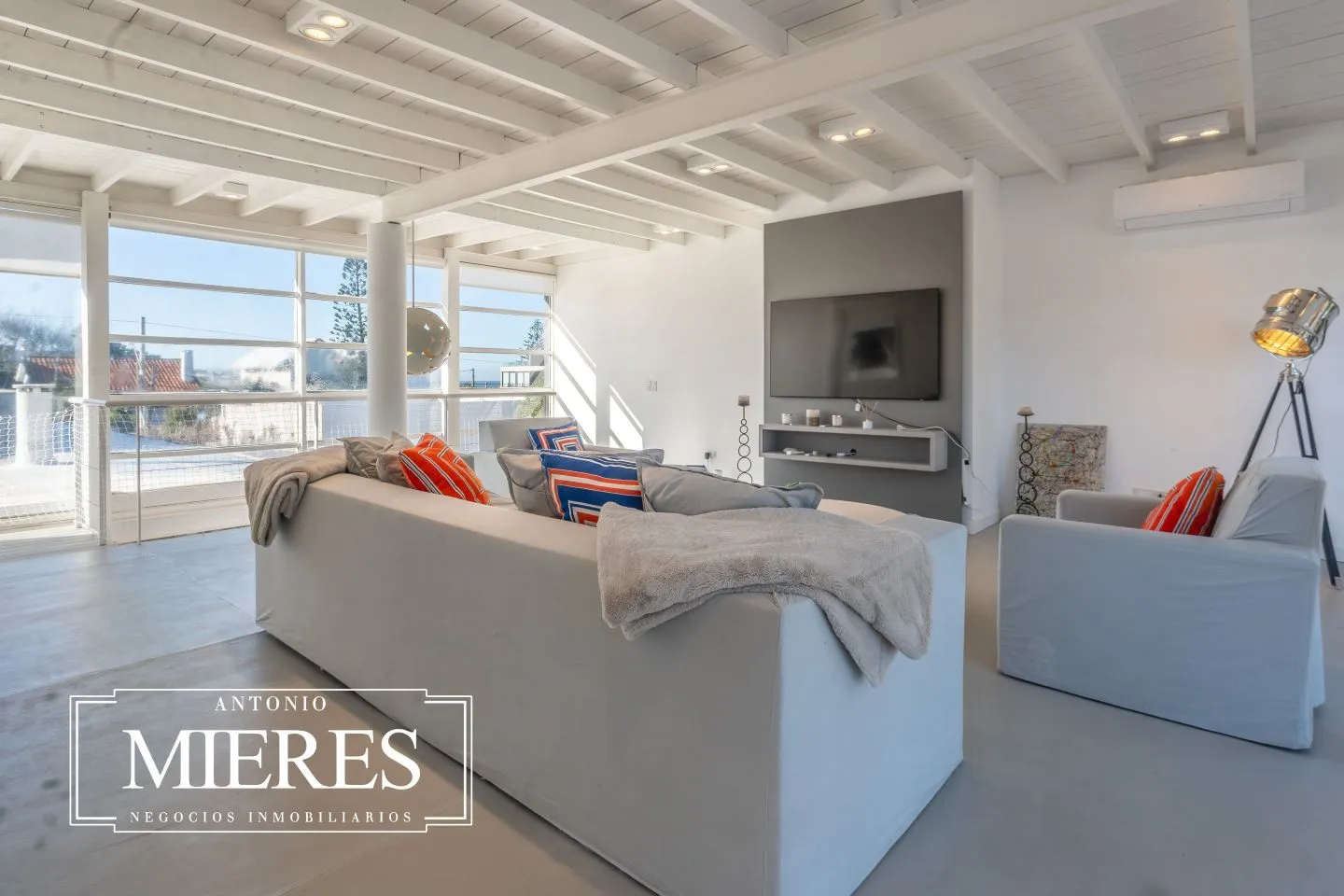 ALQUILER TEMP CASA DE 5 DORMITORIOS A PASOS DE LA PLAYA — foto 5