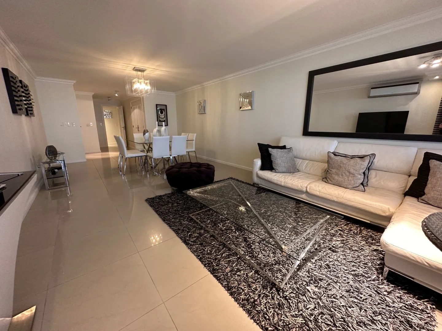 Venta apartamento 3 dormitorios-  Playa Brava — foto 2