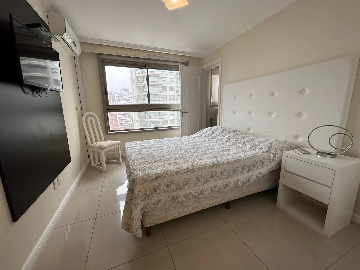 Venta apartamento 3 dormitorios-  Playa Brava — foto 8