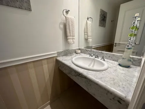 Venta apartamento 3 dormitorios primera linea- Playa Mansa — foto 5