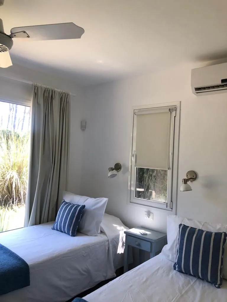 Alquiler casa 3 dorm en La Juanita barrio residencial — foto 10