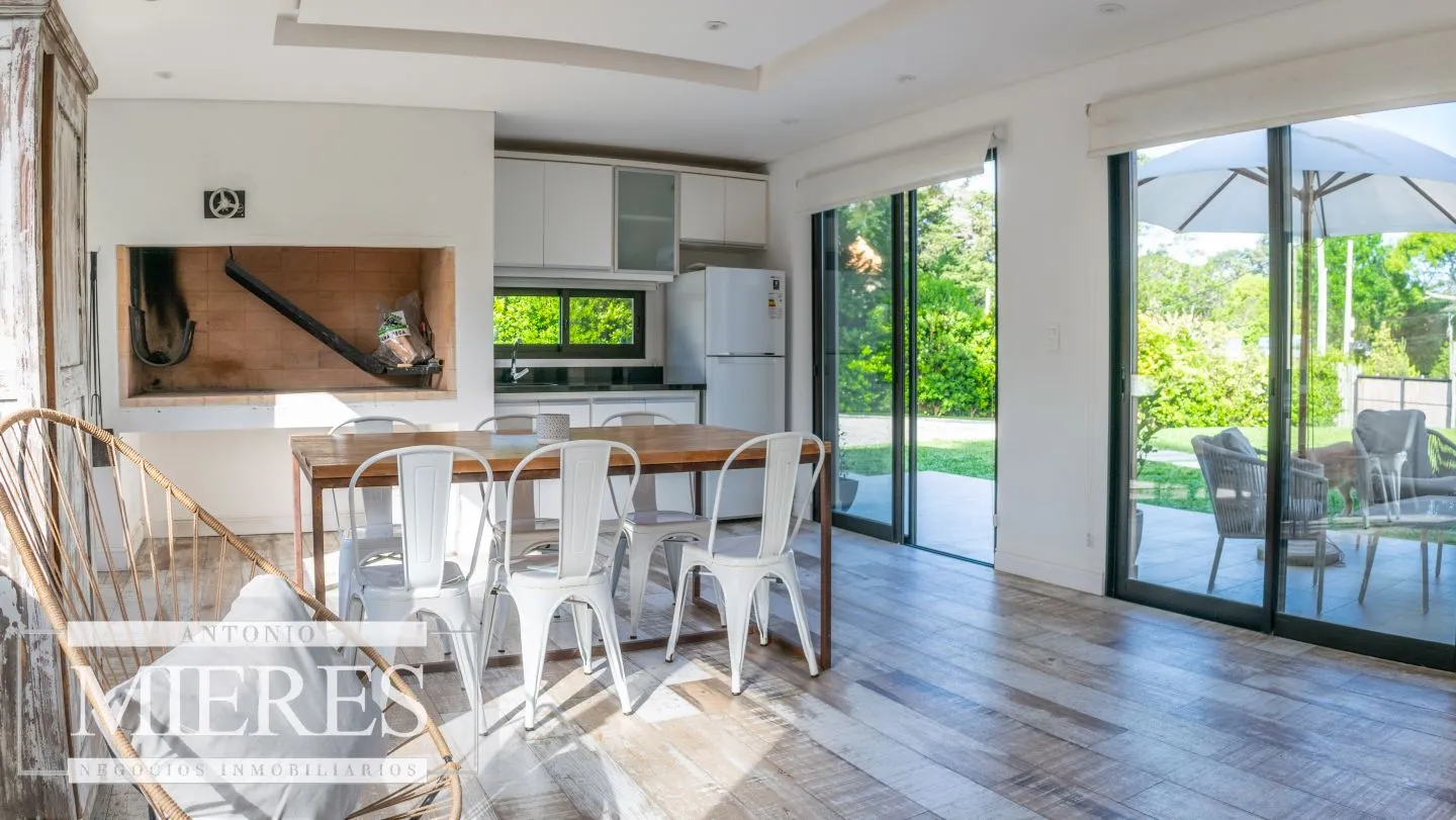 Alquiler de casa de 3 dormitorios con piscina- Punta del Est — foto 18
