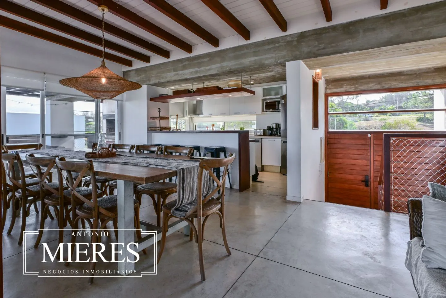 VENTA DE CASA EN EL CHORRO CON PSICINA Y 6 DORMITORIOS — foto 11
