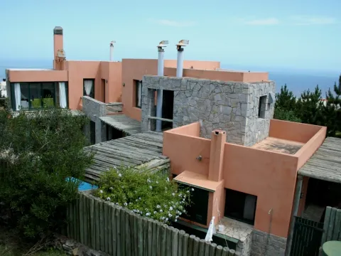 CASA C/PISCINA EN ALQUILER TEMP EN EL CHORRO 3 DORM + DEPEND — foto 2