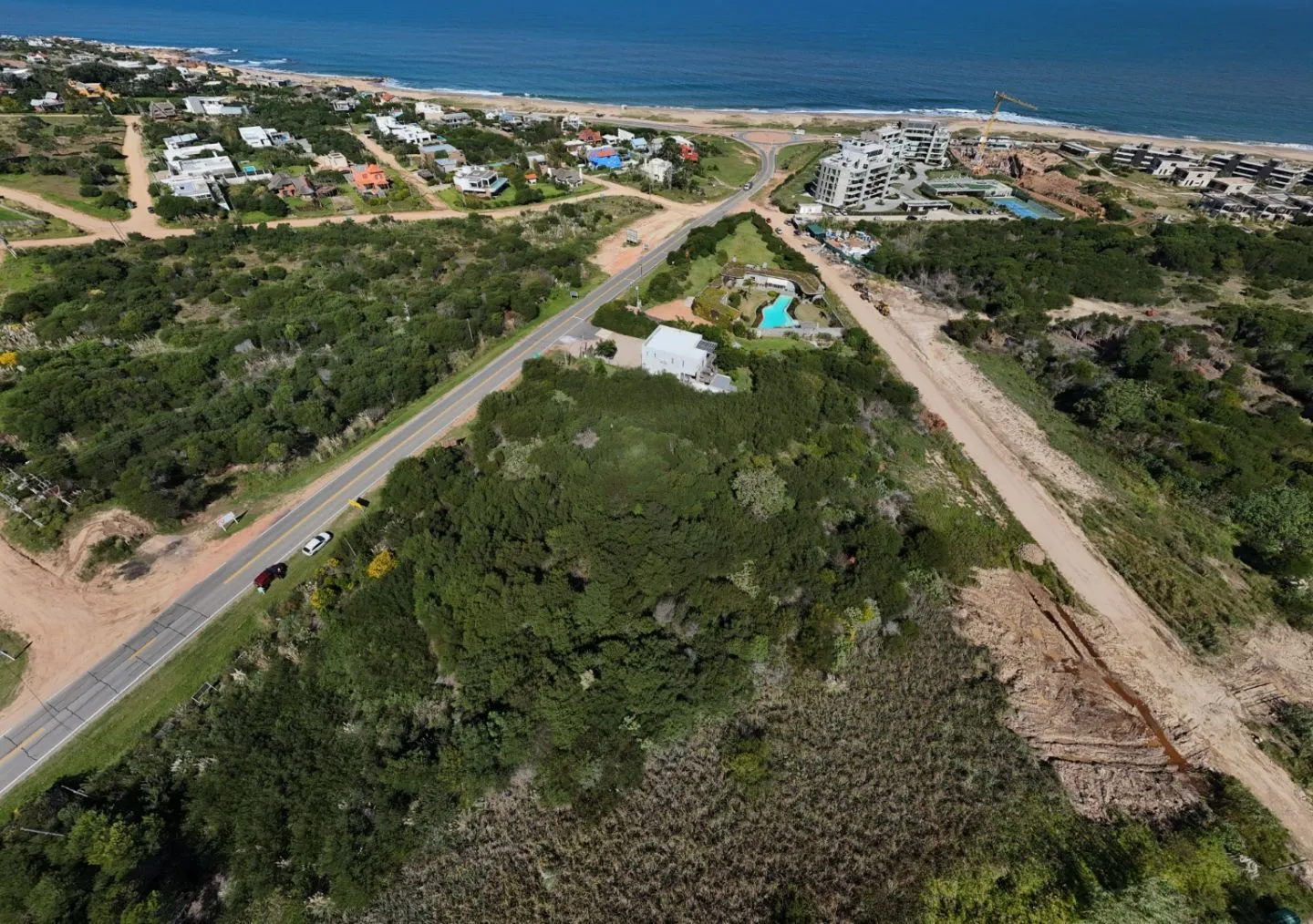 VENTA DE GRAN LOTE APTO PARA BLOQUES BAJOS - SOBRE R-104 — foto 5