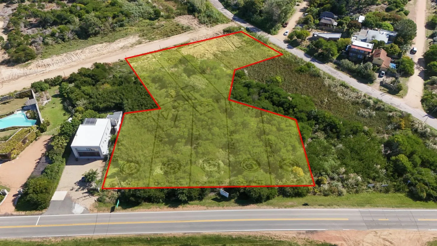 VENTA DE GRAN LOTE APTO PARA BLOQUES BAJOS - SOBRE R-104 — foto 6