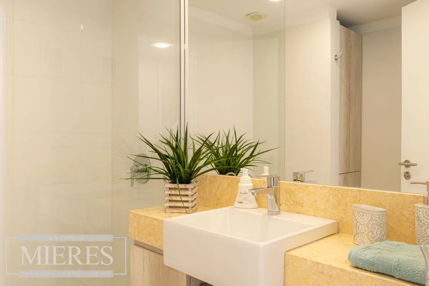 Pent-house primera linea Playa Mansa - Punta del Este — foto 16