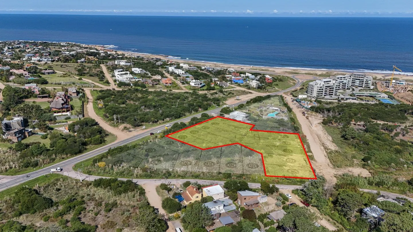 VENTA DE GRAN LOTE APTO PARA BLOQUES BAJOS - SOBRE R-104 — foto 15