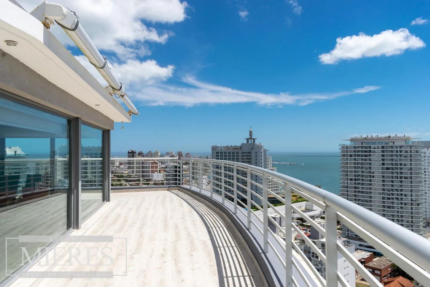 Pent-house 2 dormitorios en venta- Playa Mansa — foto 28