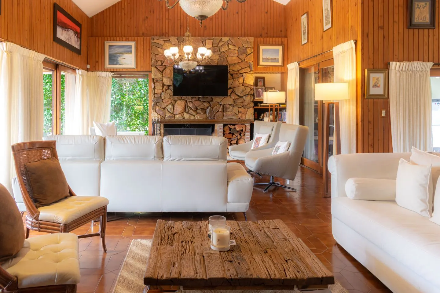 Venta casa de 3 dormitorios - Playa Mansa — foto 2