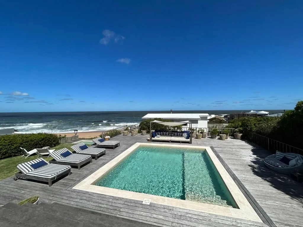 Espectacular casa en alquiler en el pueblo de Jose Ignacio — foto 3
