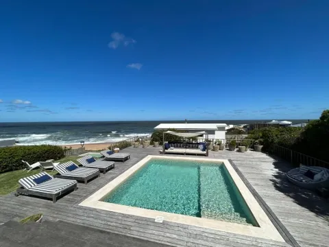 Espectacular casa en alquiler en el pueblo de Jose Ignacio — foto 3