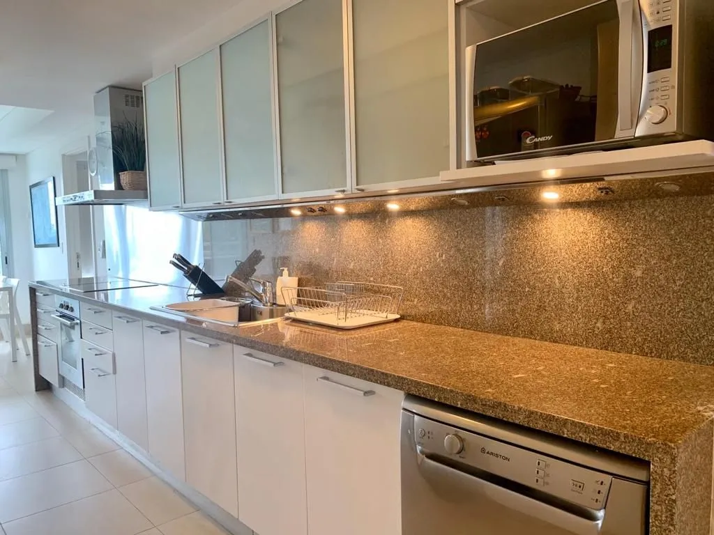 Apartamento en tres dormitorios- Playa Brava — foto 18