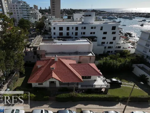 Venta casa 2 dormitorios  calle 20 - Península — foto 4