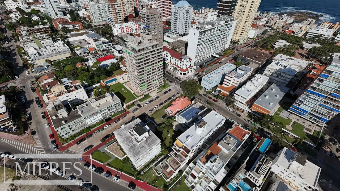Venta casa 2 dormitorios  calle 20 - Península — foto 6