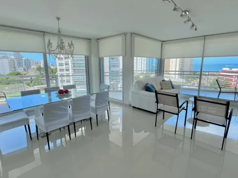 Venta apartamento 3 dormitorios- Playa Mansa