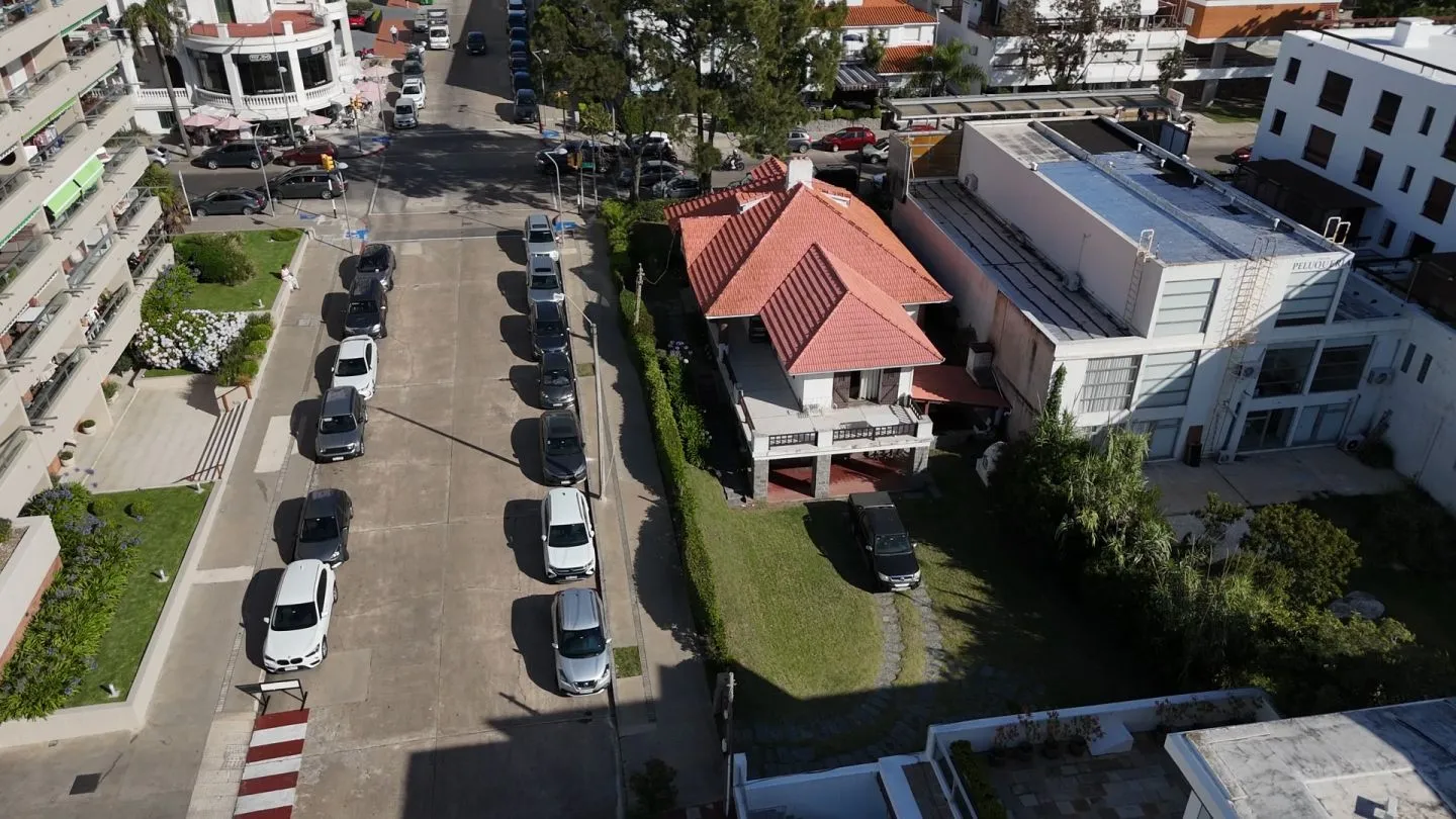 Venta casa 2 dormitorios  calle 20 - Península — foto 13