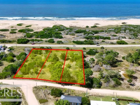 Venta lote 5000m2 frente al mar en Arenas de JI