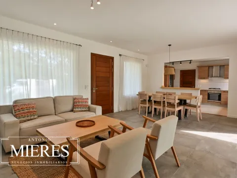 VENTA DE CASA EN LABARRA, 3 DORMITORIOS Y PISCINA — foto 3