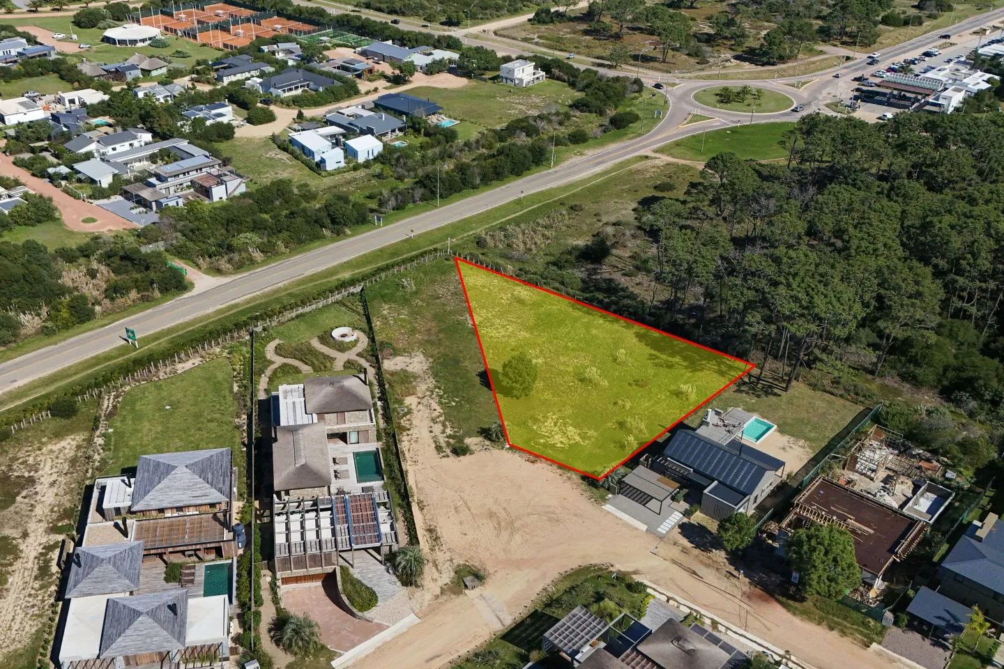 Venta terreno de 890m2 en Pinar del Faro 1era linea! — foto 3