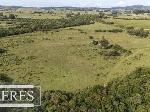Chacra de 11ha Pueblo Edén con Arroyo — foto 2