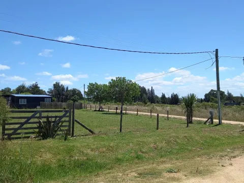 VENTA DE MUY LINDA ESQUINA EL TESORO, LA BARRA — foto 3