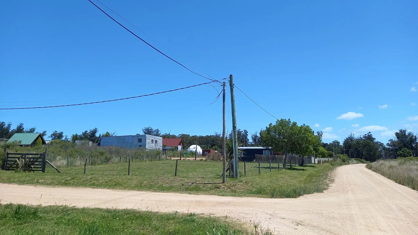 VENTA DE MUY LINDA ESQUINA EL TESORO, LA BARRA — foto 7