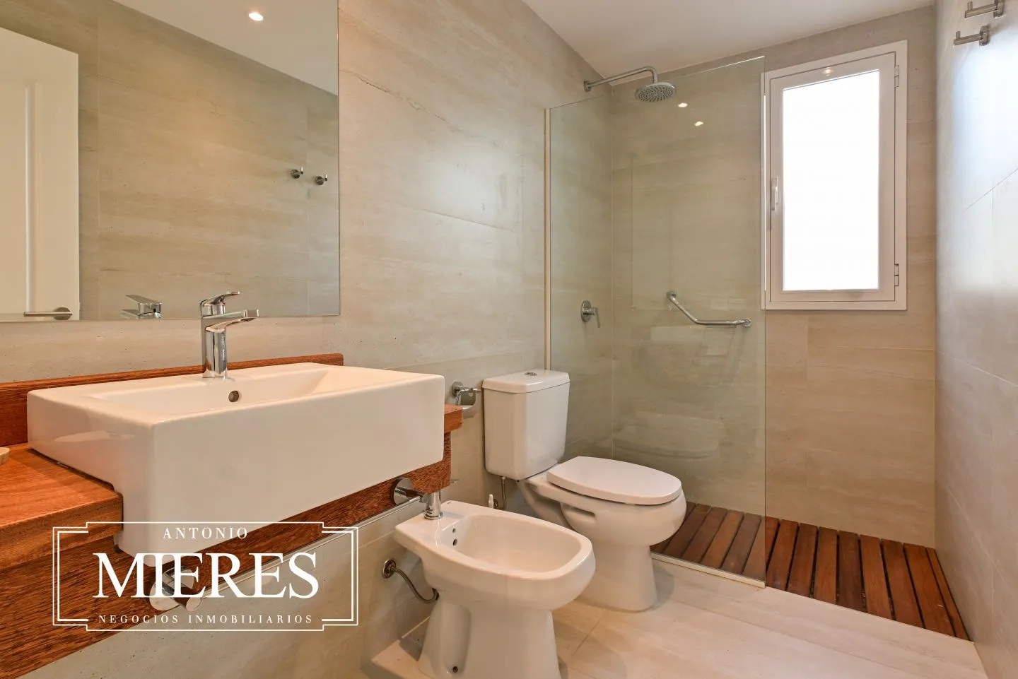 VENTA DE CASA EN LABARRA, 3 DORMITORIOS Y PISCINA — foto 20